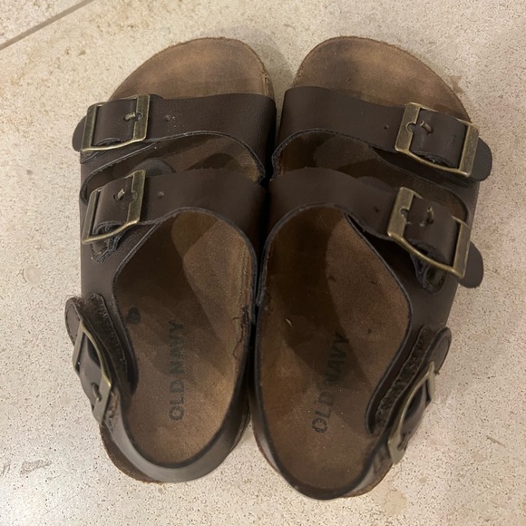 Toddler 7c Brown Sandals - Picture 2 of 6